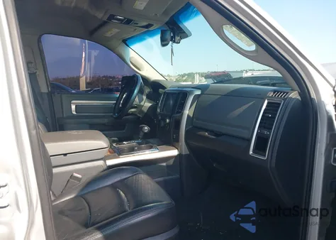 2013 Ram 1500 Big Horn z USA, uszkodzony, nr VIN 1C6RR7LT8DS525854